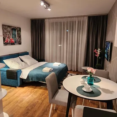 Sloneczny Spire * Varsóvia