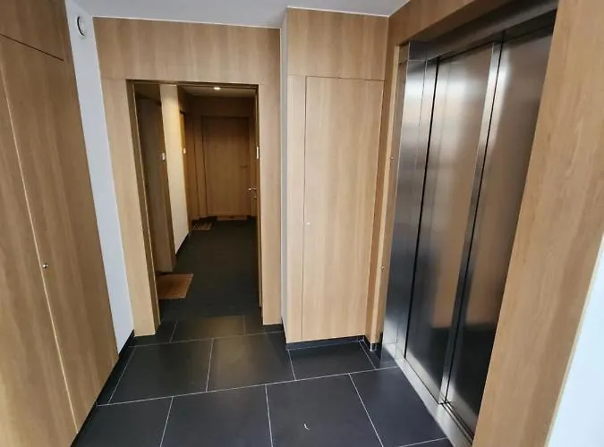 Sloneczny Spire Warszawa